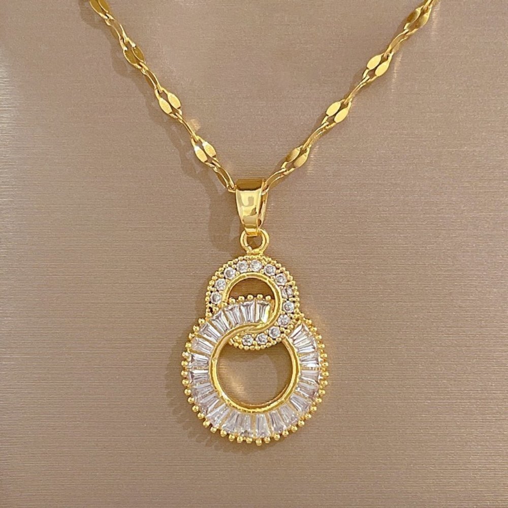 NEW 14K Yellow Gold Eternity Circles Crystal Luxury Necklace